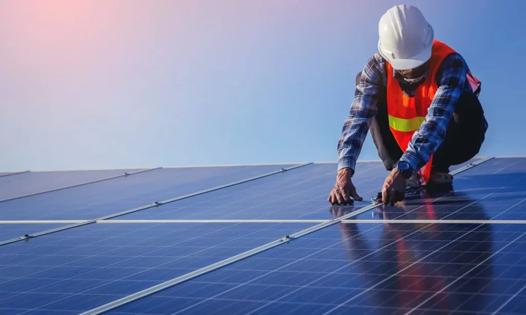 Solar Panel Maintenance tips for Plano homeowners