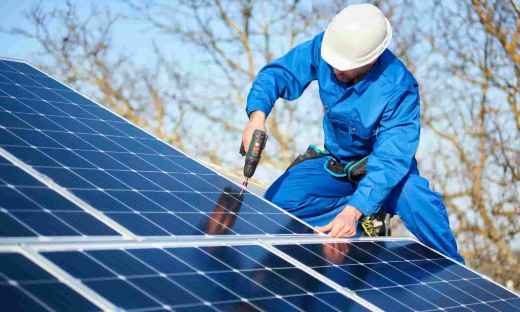 benefits of solar roofing